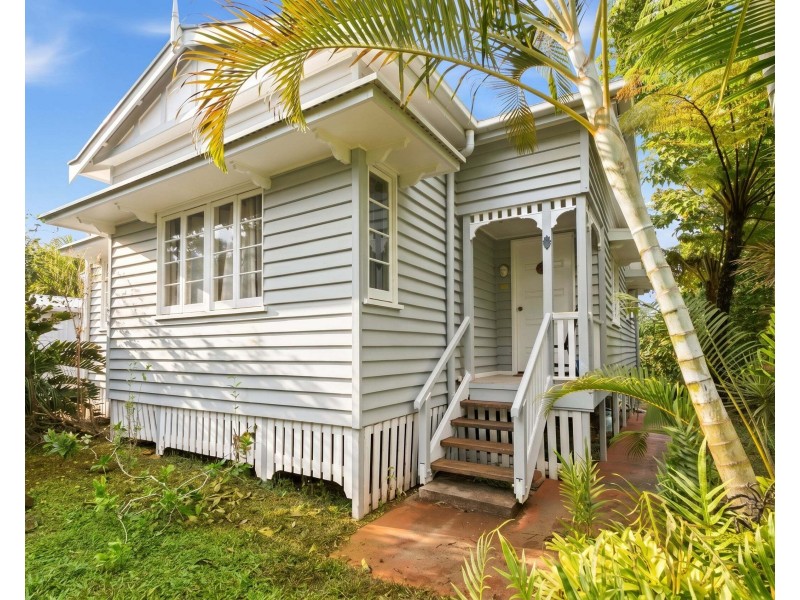 3 Derby Terrace, Mission Beach QLD 4852