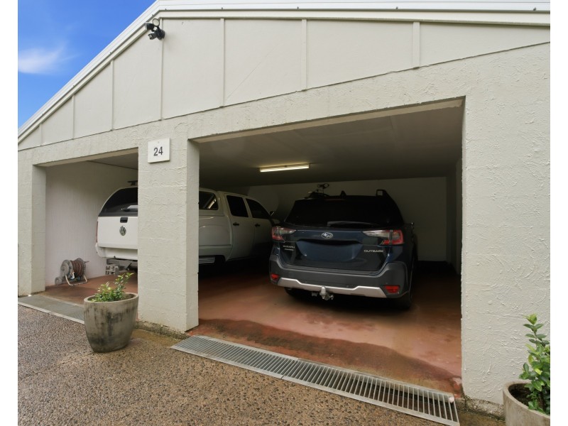 24 Kinjun Road, Dingo Pocket QLD 4854