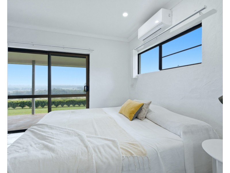 24 Kinjun Road, Dingo Pocket QLD 4854