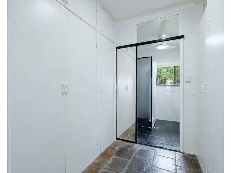 24 Kinjun Road, Dingo Pocket QLD 4854
