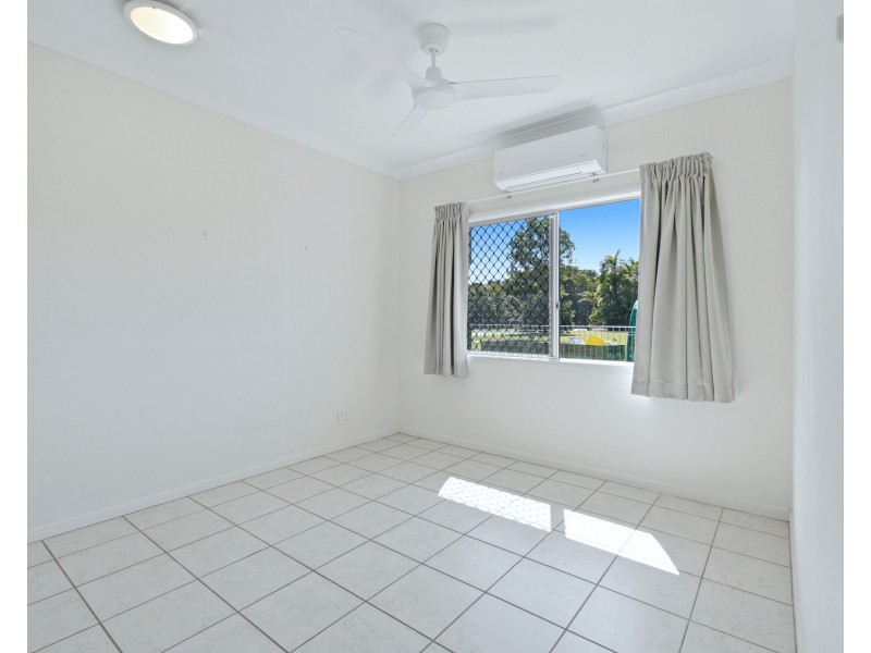 32 Buccaneer Street, South Mission Beach QLD 4852