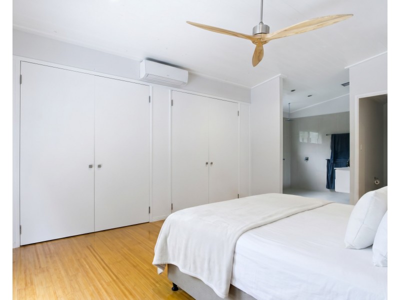 10 Dunkalli Crescent, Wongaling Beach QLD 4852