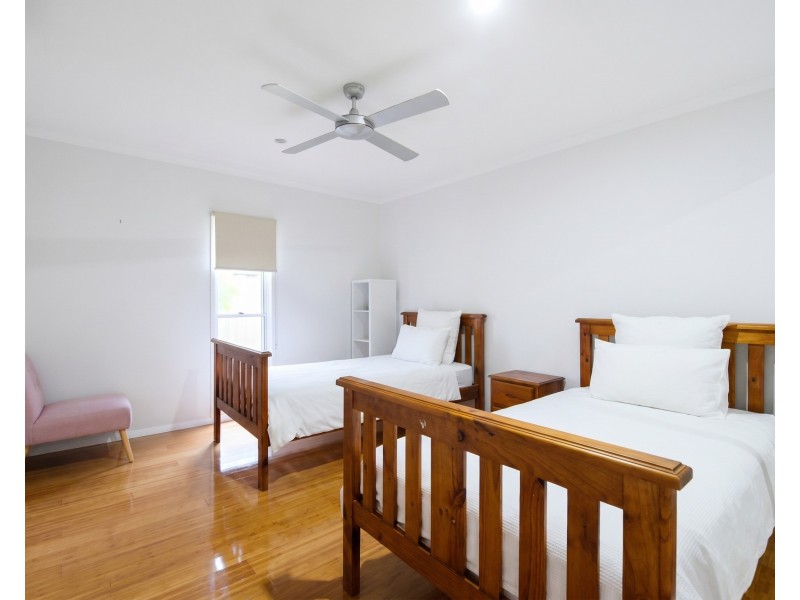 10 Dunkalli Crescent, Wongaling Beach QLD 4852