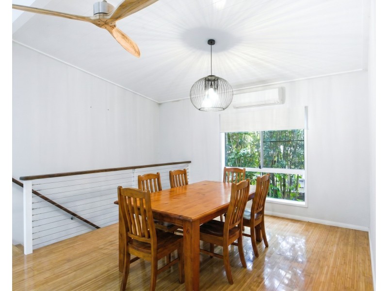 10 Dunkalli Crescent, Wongaling Beach QLD 4852