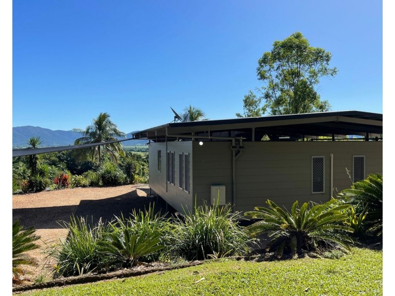 19 Sunshine Road, East Feluga QLD 4854