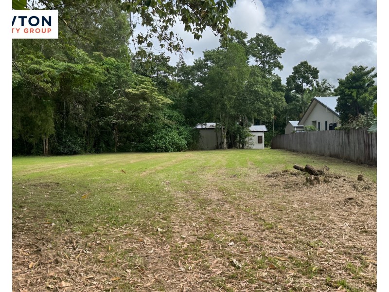 8 Volute Court, Mission Beach QLD 4852