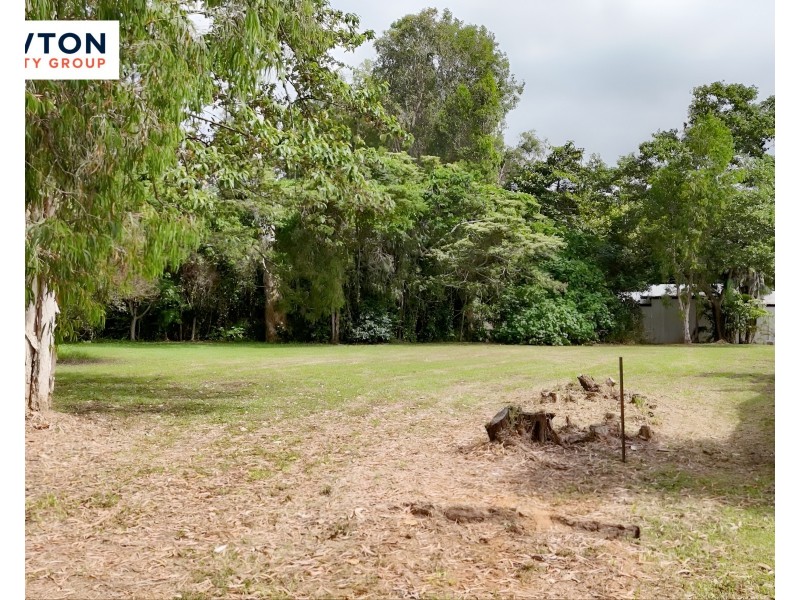 8 Volute Court, Mission Beach QLD 4852