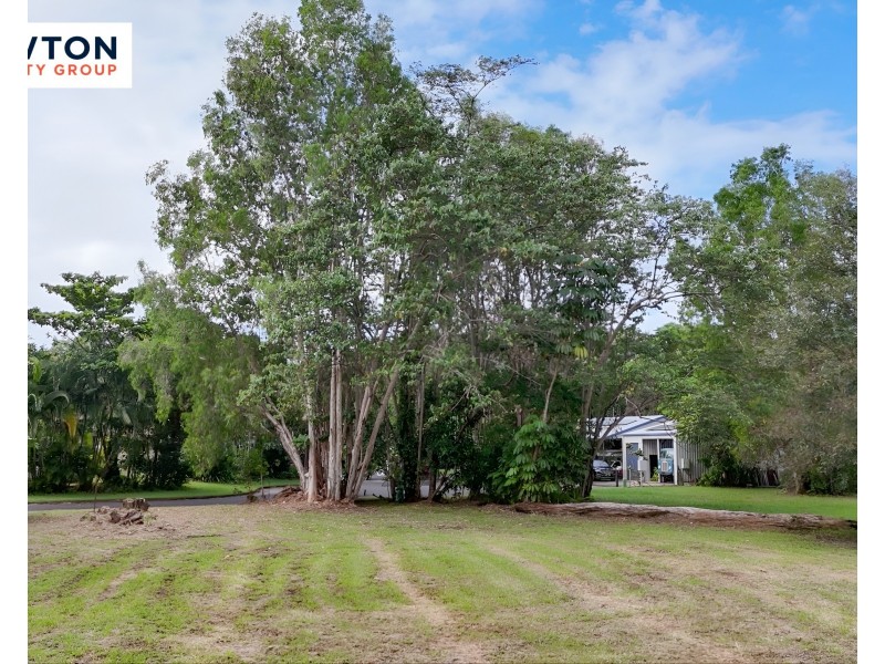 8 Volute Court, Mission Beach QLD 4852