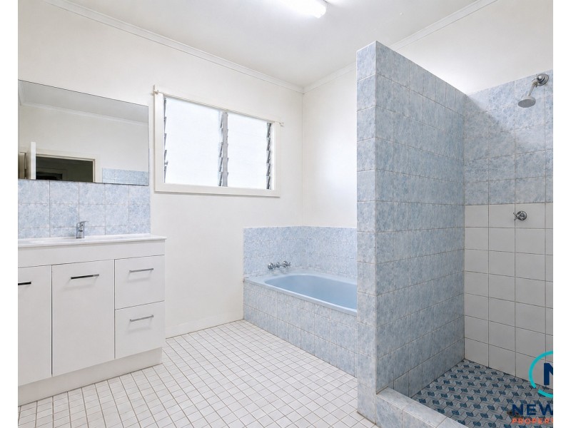 109 Murray Street, Tully QLD 4854