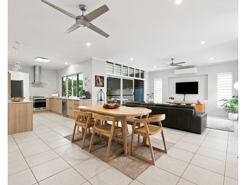 31 Sanctuary Crescent, Wongaling Beach QLD 4852