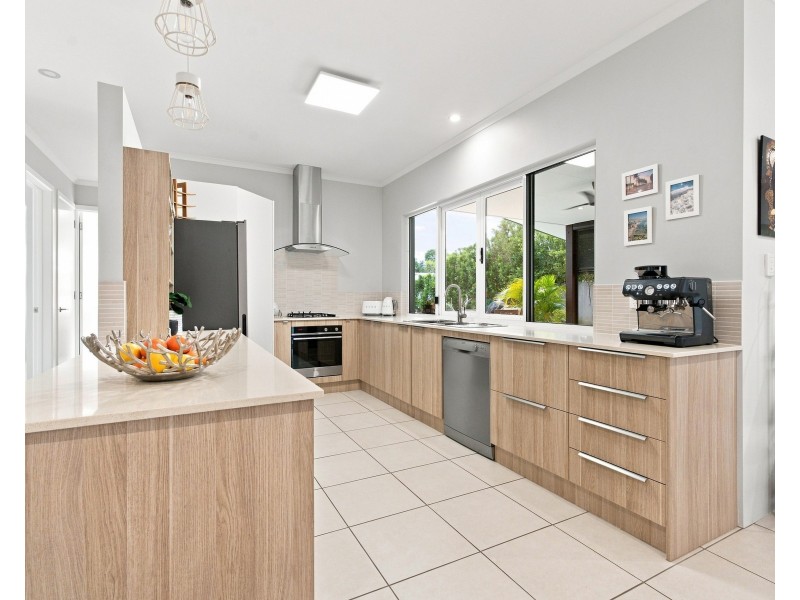 31 Sanctuary Crescent, Wongaling Beach QLD 4852