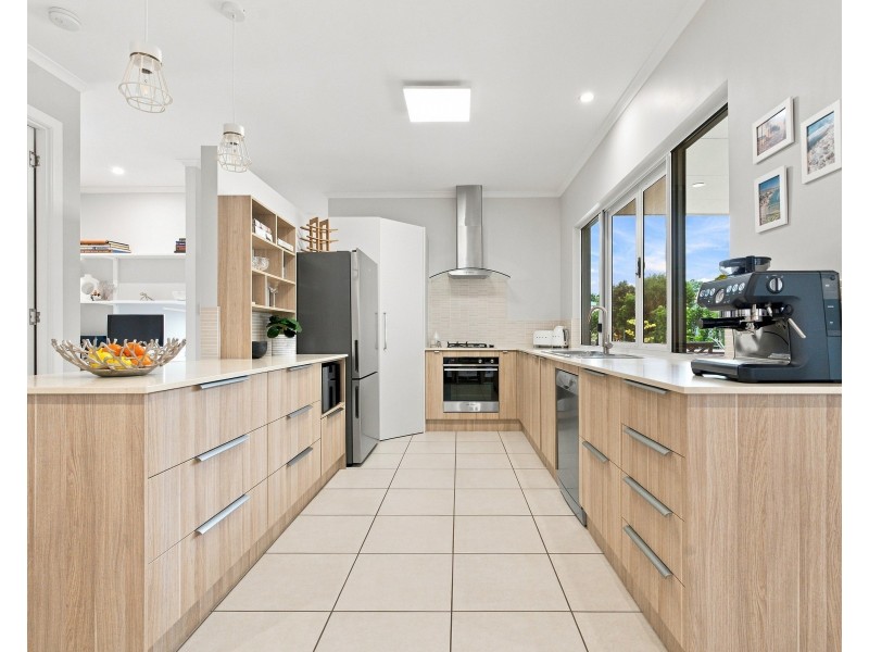 31 Sanctuary Crescent, Wongaling Beach QLD 4852