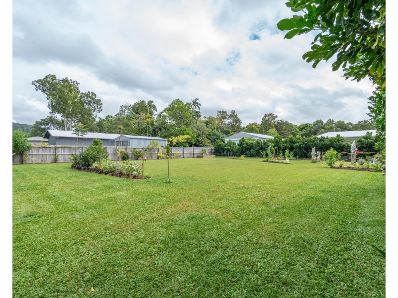 31 Sanctuary Crescent, Wongaling Beach QLD 4852