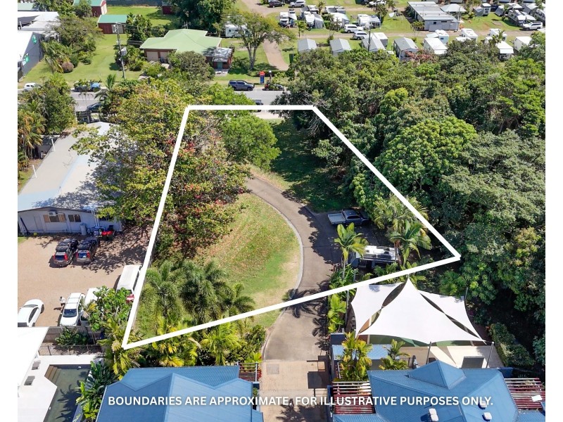 100/51 Porter Promenade, Mission Beach QLD 4852