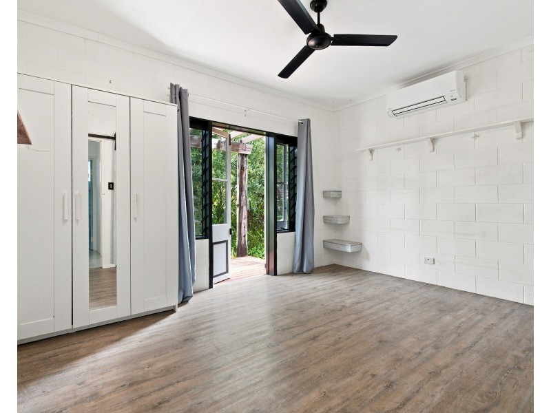 4 Timana Terrace, Wongaling Beach QLD 4852