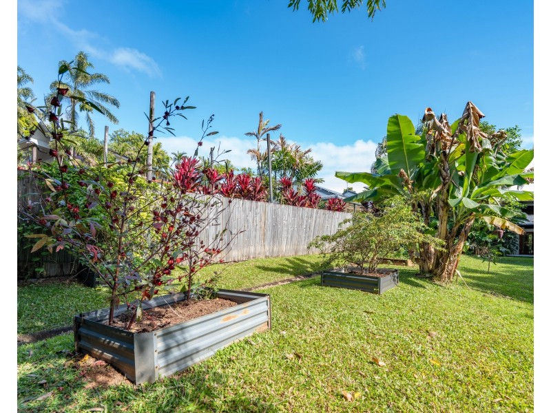 4 Timana Terrace, Wongaling Beach QLD 4852