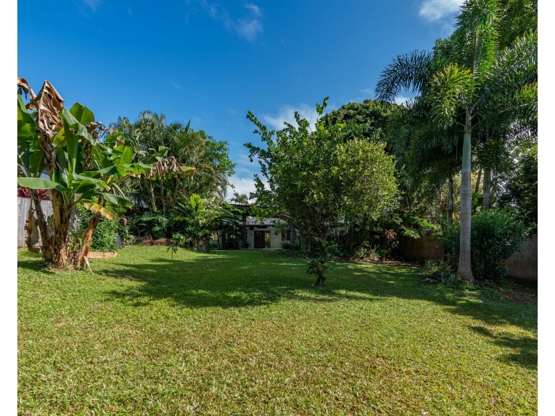 4 Timana Terrace, Wongaling Beach QLD 4852