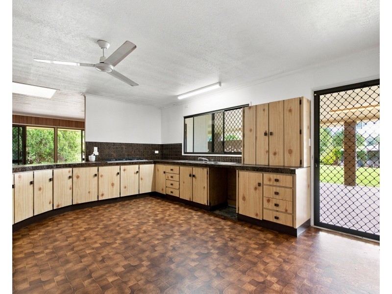 2 Mjv Mcnamara Close, Bulgun QLD 4854