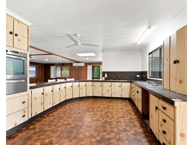 2 Mjv Mcnamara Close, Bulgun QLD 4854