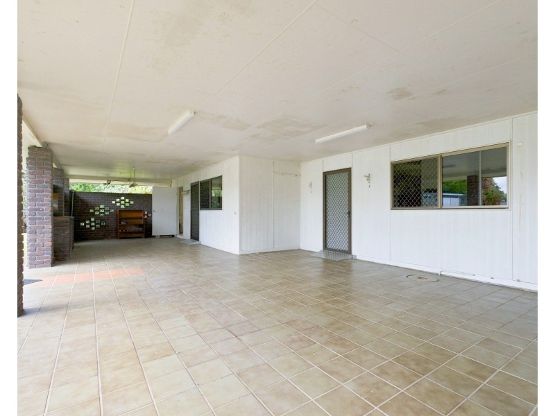 2 Mjv Mcnamara Close, Bulgun QLD 4854