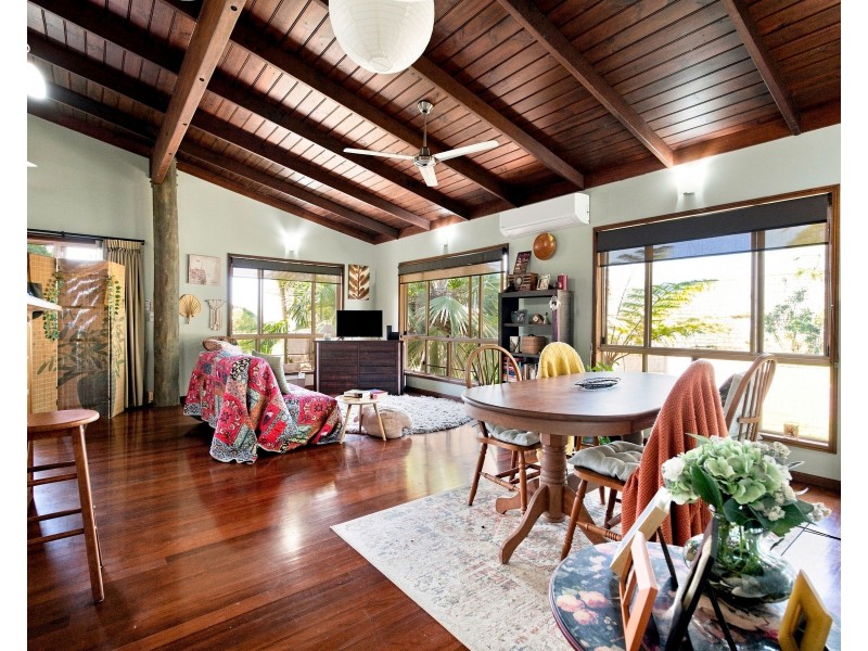 16, 23 The Boulevard, South Mission Beach QLD 4852