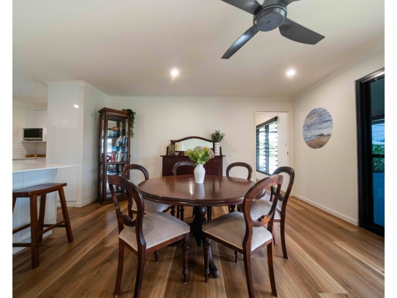 34 Wall Street, South Mission Beach QLD 4852