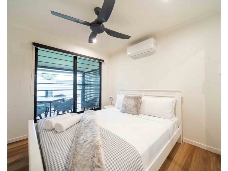 34 Wall Street, South Mission Beach QLD 4852
