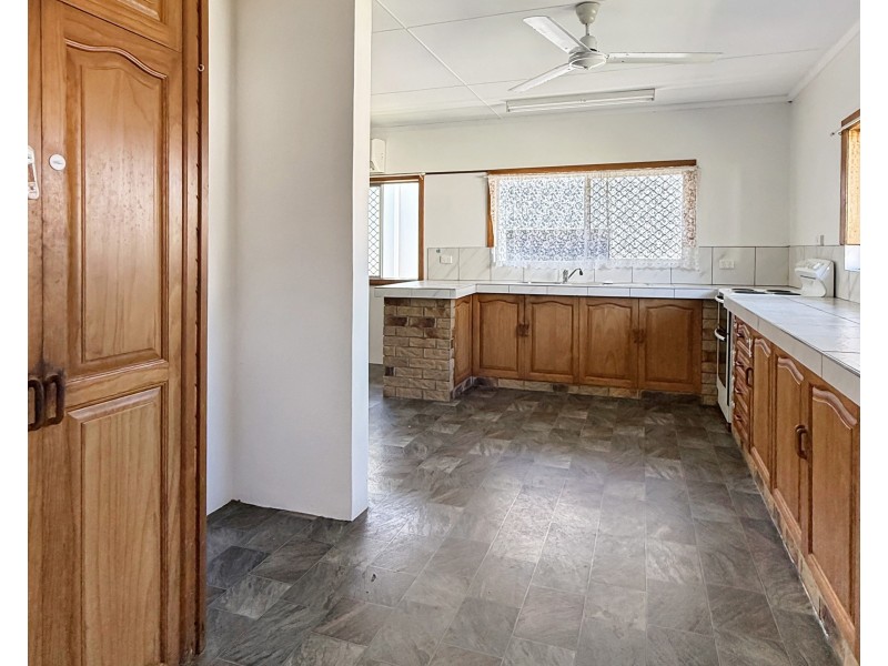 17 Ranleagh Street, Kurrimine Beach QLD 4871