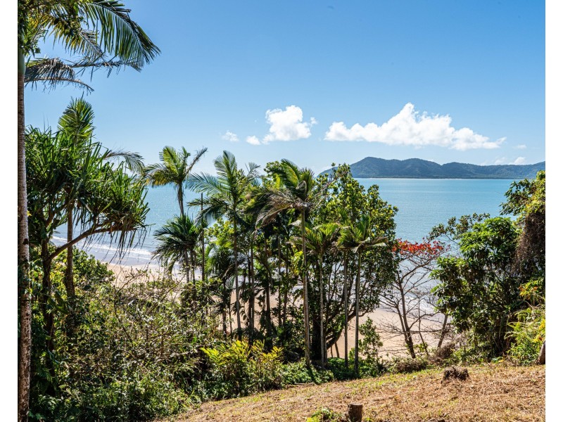 17 Mitchell Street, South Mission Beach QLD 4852