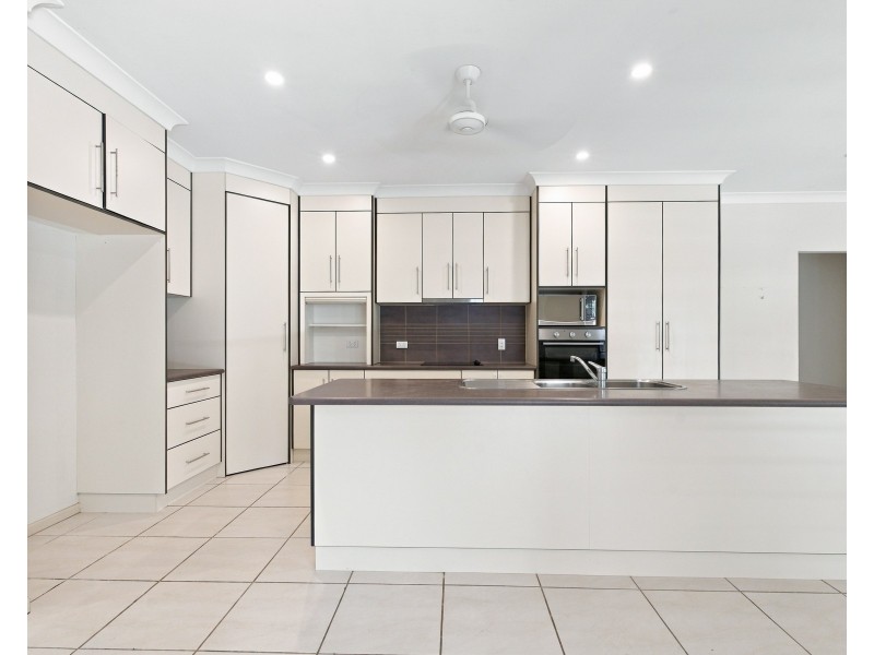 3 Mcnamara Street, Wongaling Beach QLD 4852