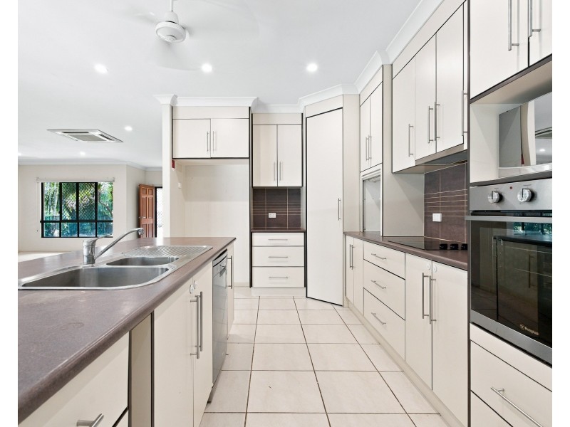 3 Mcnamara Street, Wongaling Beach QLD 4852