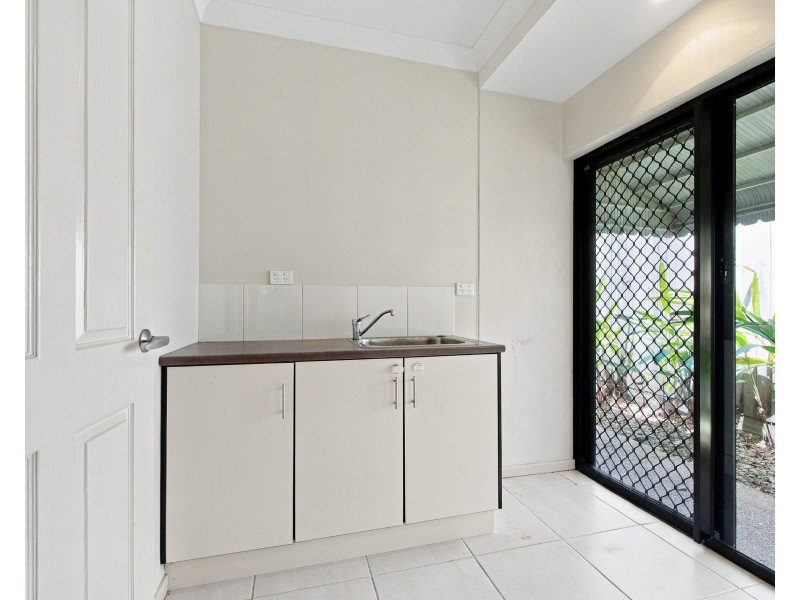 3 Mcnamara Street, Wongaling Beach QLD 4852