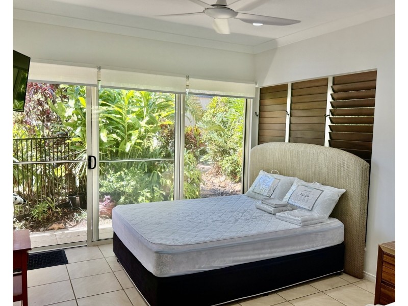 6 Mcnamara St, Wongaling Beach QLD 4852