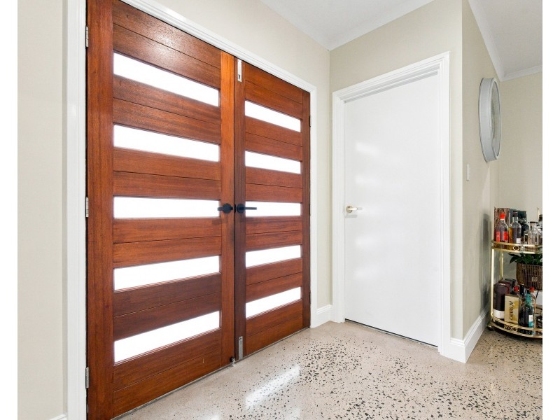 2 Clipper Court, South Mission Beach QLD 4852