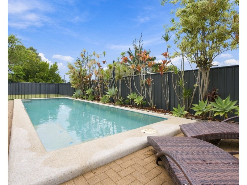 2 Clipper Court, South Mission Beach QLD 4852
