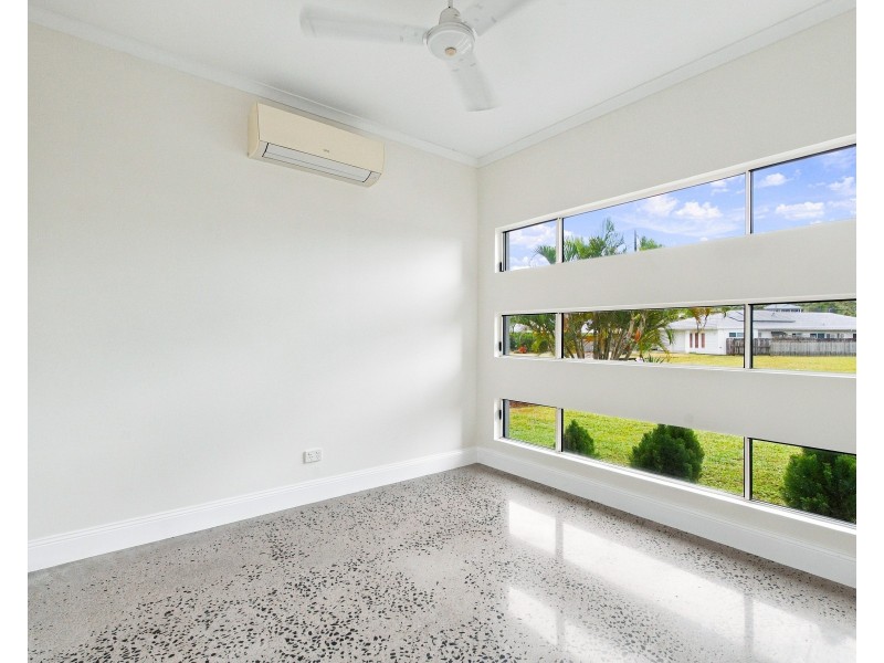2 Clipper Court, South Mission Beach QLD 4852