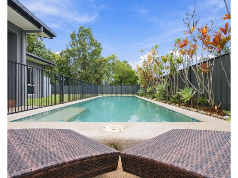 2 Clipper Court, South Mission Beach QLD 4852