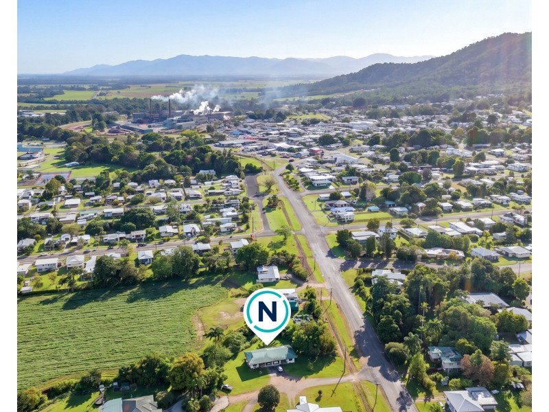 30 Murray Street, Tully QLD 4854