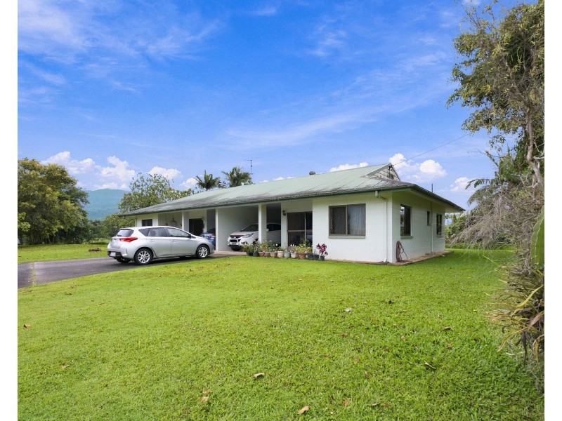 30 Murray Street, Tully QLD 4854