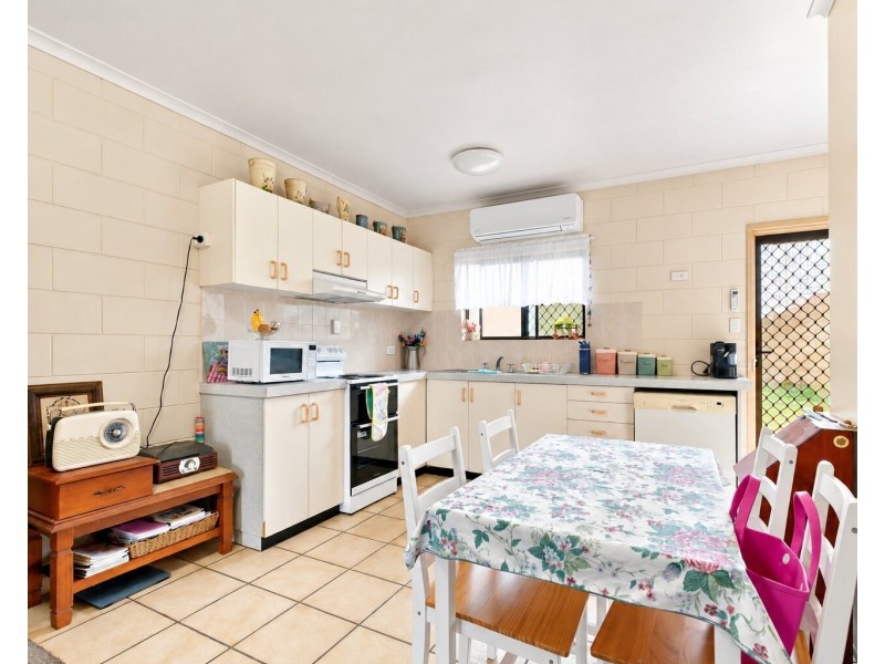 30 Murray Street, Tully QLD 4854