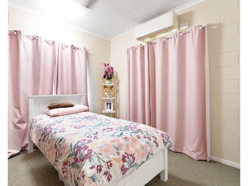 30 Murray Street, Tully QLD 4854