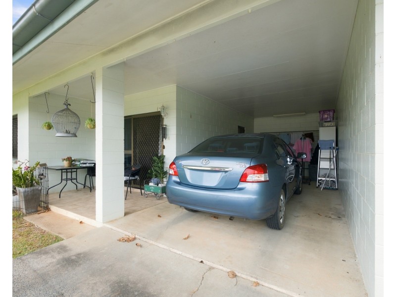 30 Murray Street, Tully QLD 4854
