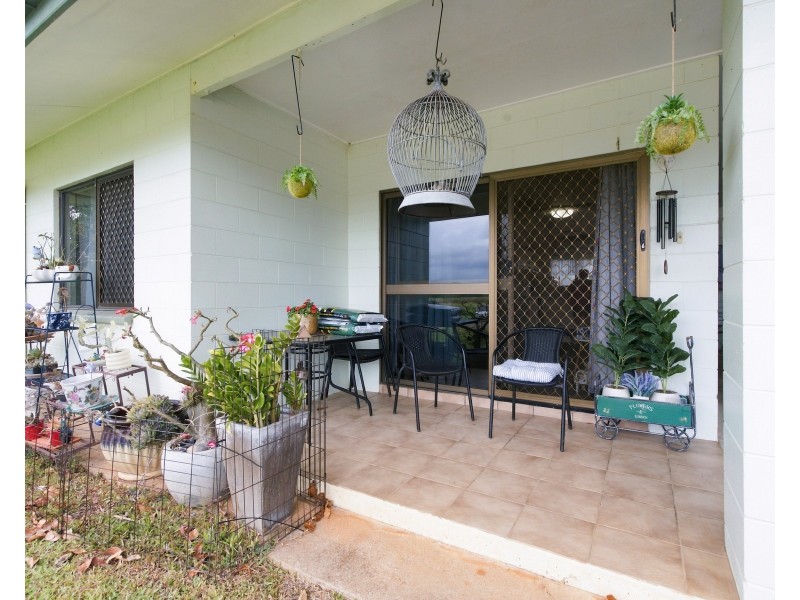 30 Murray Street, Tully QLD 4854