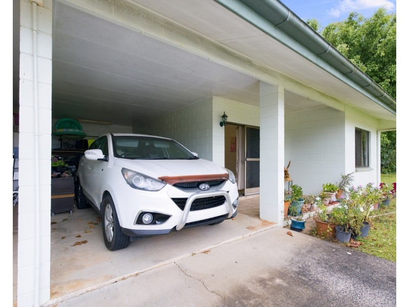 30 Murray Street, Tully QLD 4854