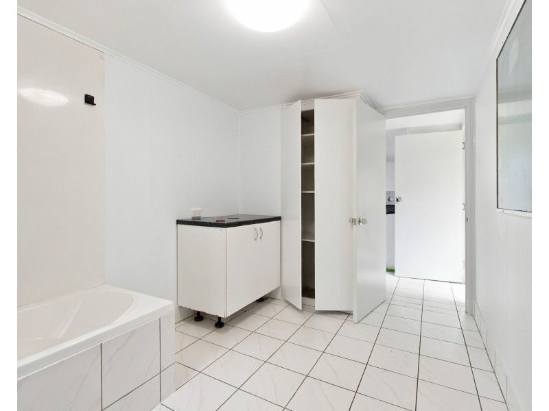 101 Midgenoo Feluga Road, Feluga QLD 4854