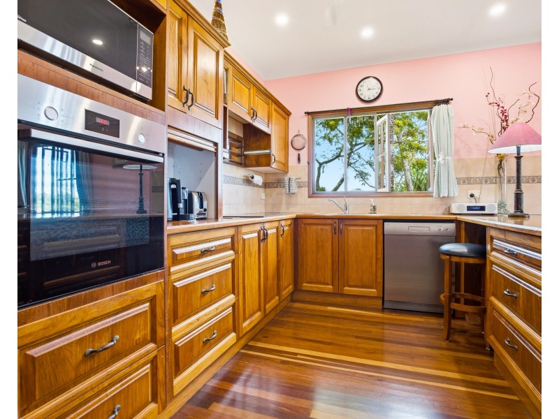 Unit 10/23 The Boulevard, South Mission Beach QLD 4852