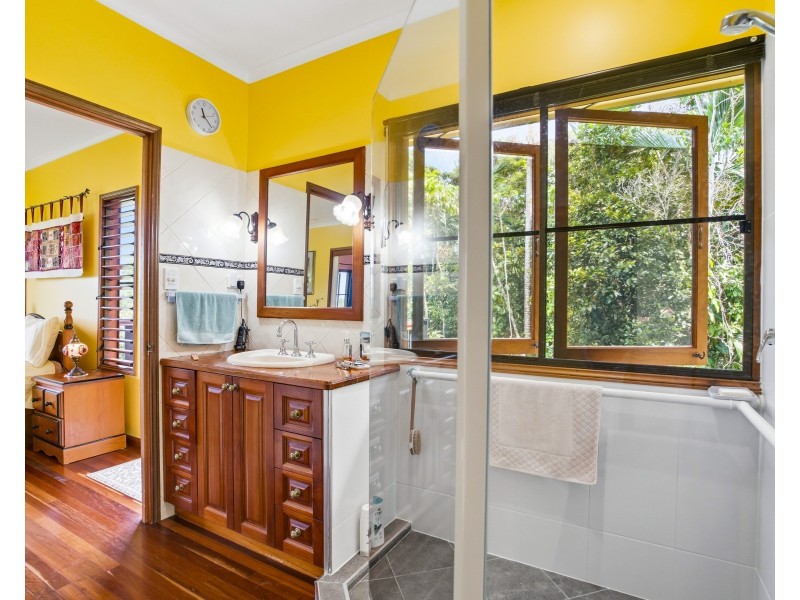 Unit 10/23 The Boulevard, South Mission Beach QLD 4852