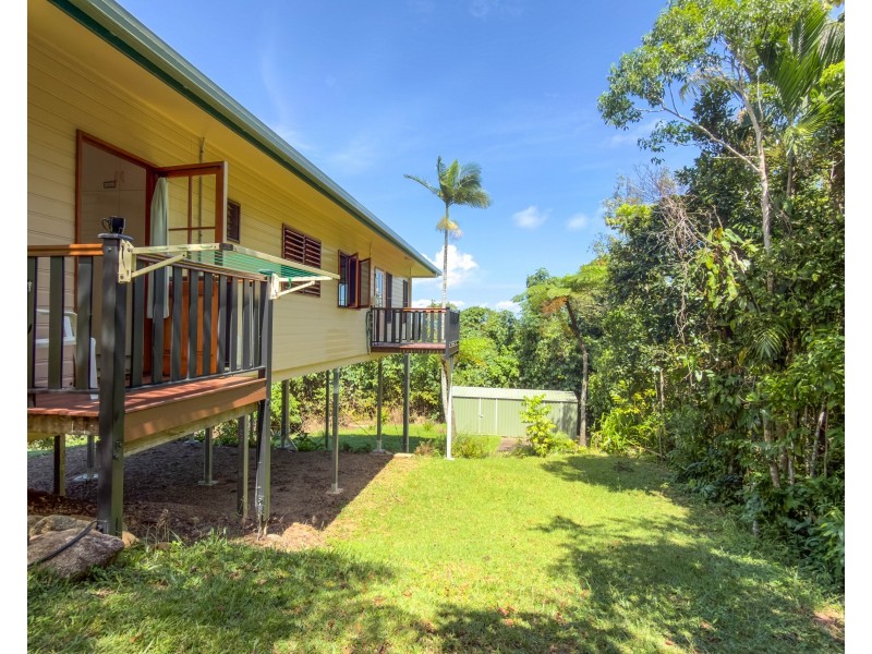 Unit 10/23 The Boulevard, South Mission Beach QLD 4852