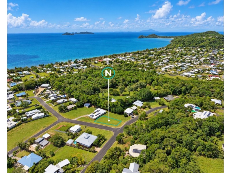 32 The Boulevard, South Mission Beach QLD 4852