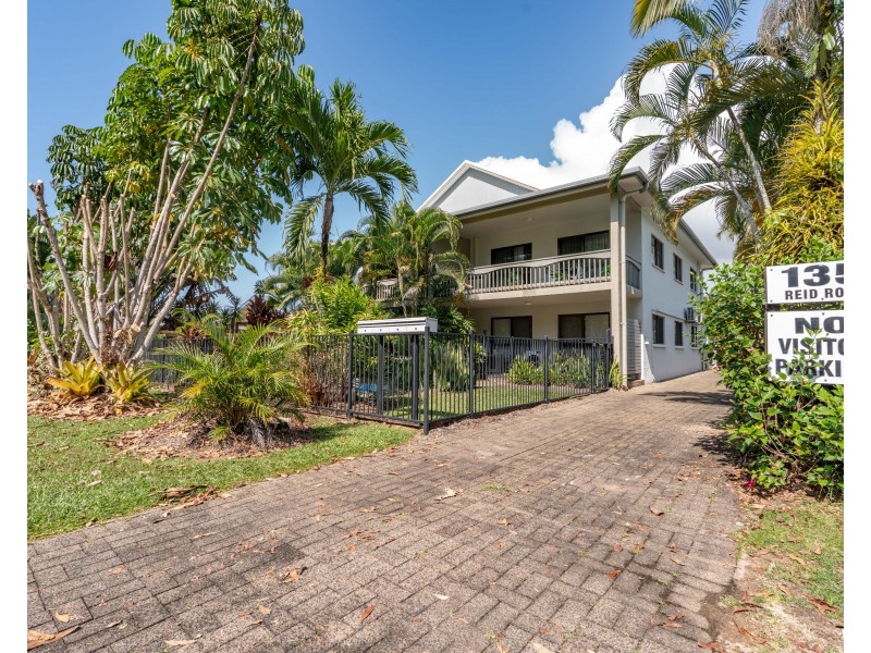 Unit 2/135 Reid Road, Wongaling Beach QLD 4852